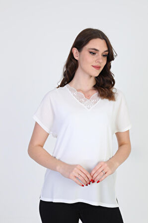 Ella Camelia Kadın Yakası Dantel Detaylı Bluz 20E020 Ekru