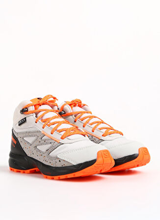 Salomon Beyaz - Turuncu Erkek Çocuk Outdoor Ayakkabısı L47187400 OUTWAY MID CSWP JUNIOR