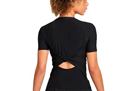 NikeCourt Dri-FIT Advantage Kadın Tenis Üstü