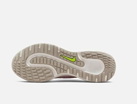 Dc4269-101 Nike Escape Run Kadın Yürüyüş Koşu Spor Ayakkabı