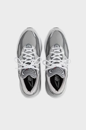 New Balance Süet Detaylı Logolu Sneaker Ayakkabı Erkek AYAKKABI M990GL6 GRİ