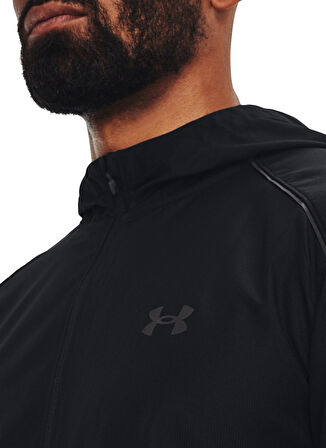 Under Armour Yağmurluk, L, Siyah