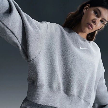 Nike DQ5761-063 Womens Fame Kadın Sweatshirt