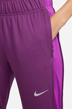 Nike Therma-FIT Essential Dar Kesim Fuşya Renk Kadın Spor Eşofman Altı