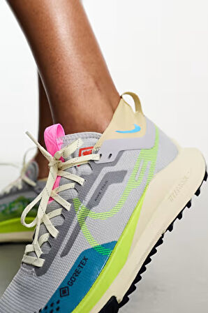 Nike React Pegasus Trail 4 Gore-Tex Kadın Koşu Ayakkabısı