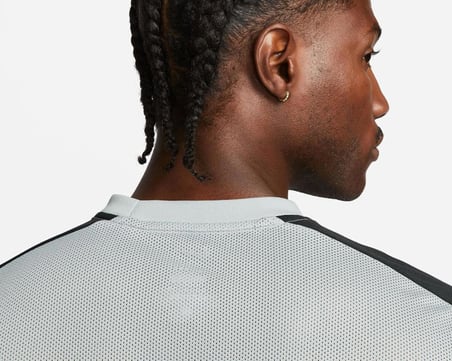 Nike DR1336-012 Dri-Fit Academy Erkek T-Shirt