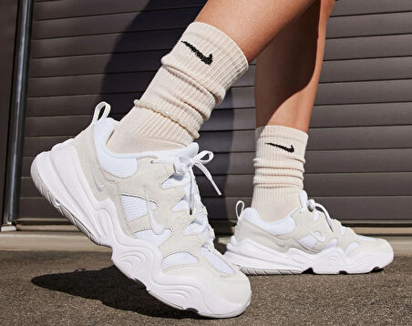 Nike W Tech Hera Sneaker DR9761-100 Unisex Spor Ayakkabı