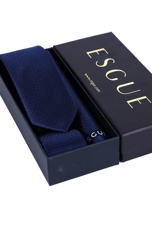 Esgue Hand Made 6 cm Dokulu Desen Lacivert Renk Mendilli Kravat
