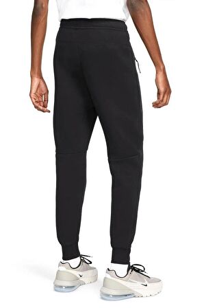 Nike M Nk Tch Flc Jggr FB8002-010 Siyah Erkek Eşofman Altı