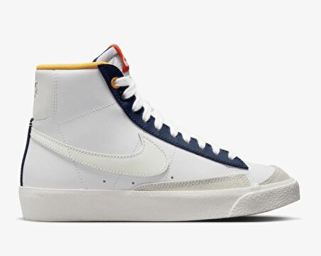 Nike Blazer Mid 77 Kadın Beyaz Sneaker FN6966100 I-112