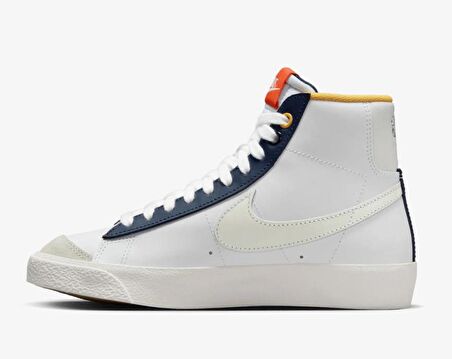 Nike Blazer Mid 77 Kadın Beyaz Sneaker FN6966100 I-112