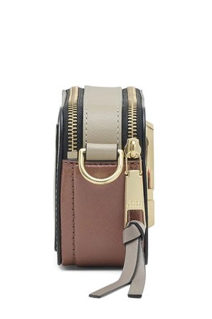 Marc Jacobs Kadın Çapraz Çantası 2S3HCR500H03