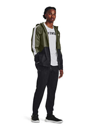 1373821-390 UA Legacy Windbreaker