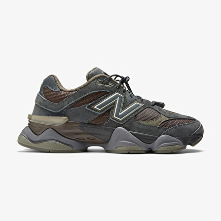 New Balance 9060
Blacktop Dark Moss Unisex Sneaker 