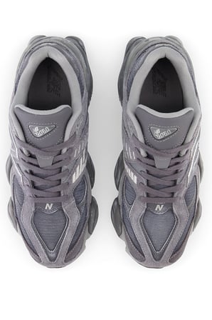 New Balance 9060 Kadın Spor Ayakkabı