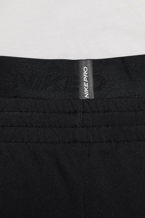 Nike Pro Dri-FIT Genç Çocuk (Erkek) Antrenman Spor Taytı
