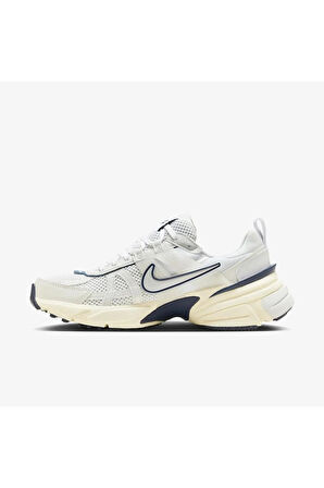 Nike V2K Run Erkek Beyaz Spor Ayakkabı