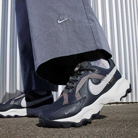 Nike TC 7900 Kadın Spor Ayakkabı-DD9682-001