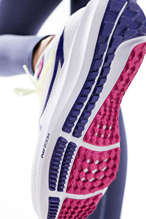 Nike Air Zoom Pegasus 40 Running Kadın Koşu & Antrenman Ayakkabısı