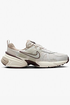 Nike V2K Run Kadın Koşu Ayakkabısı