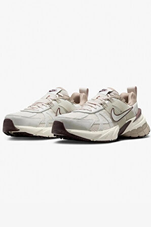 Nike V2K Run Kadın Koşu Ayakkabısı