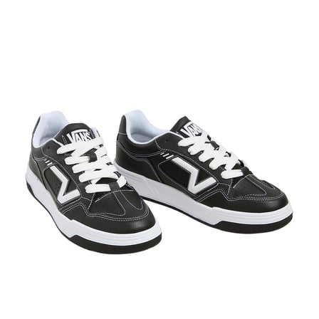 000D25BZW1-R Vans Upland Spor Ayakkabı Siyah