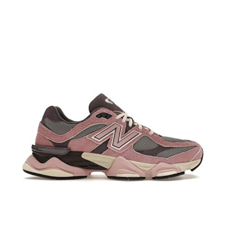 New Balance 9060
Pink Lavender Sneaker 