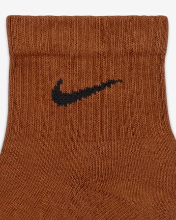 Nike SX6899-904 Everyday Plus Destekli Bilek Antrenman Çorapları (6 Çift)
