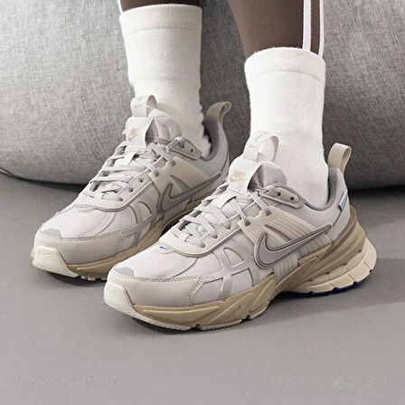 Nike V2K Run Gore-TEX (SU GEÇİRMEZ) KADIN SNEAKER AYAKKABI-FZ2622-002-SPORTXOUTLET