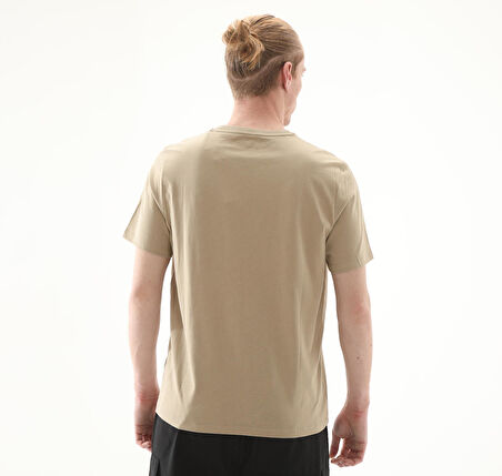 B0A5RCEDH41-R Timberland Short Sleeve Woven Badge Tee Erkek T-Shirt Kahve