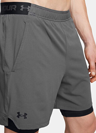 Gri Erkek Lastikli Bel Normal Kalıp Şort 1373764-025 UA Vanish Woven 2in1 St