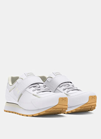 Under Armour Beyaz Erkek Çocuk Yürüyüş Ayakkabısı 3028556-100-UA PS Essential Runner