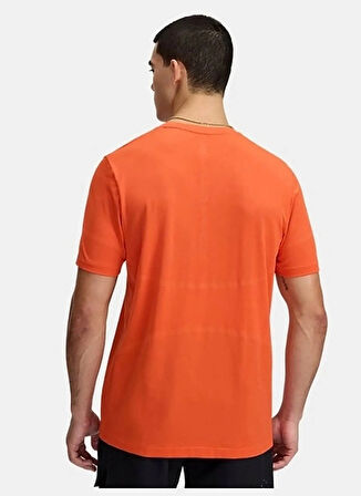 1376781-847 UA Vanish Elite Seamles Kırmızı Yuvarlak Yaka Fitted Erkek T-Shirt