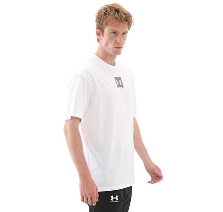 A1386803-101 Under Armour Ua M Hw Os Sm Box Ss Erkek Şort Ve Kapri Beyaz