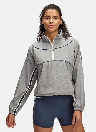 1389567-114 UA Run 96 Jacket Dik Yaka Loose Fit Baskılı Beyaz Kadın Zip Ceket