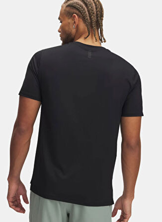 Under Armour 1389802-001-UA Launch Elite Shortsl Siyah Bisiklet Yaka Normal Düz Erkek T-Shirt