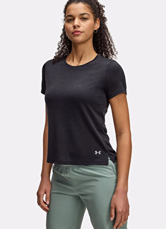1386337-001 UA Launch Camo Shortsle Siyah Yuvarlak Yaka Fitted Kadın T-Shirt