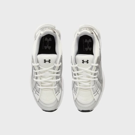 Under Armour Sola Beyaz Spor Ayakkabı