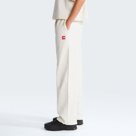 The North Face W TNF Red Box Sweatpants Kadın Pantolon NF0A8EG2QLI1