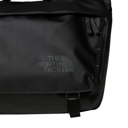 The North Face  Base Camp Voyager Messenger Bag Nf0A81Dpkt01