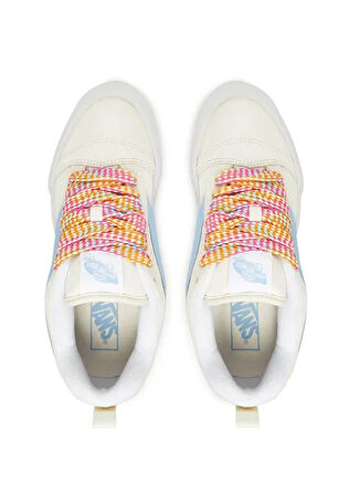 Vans VN000D6ZZ5D1-Knu Skool Beyaz Süet + Deri Kadın Lifestyle Ayakkabı