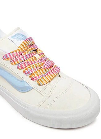 Vans VN000D6ZZ5D1-Knu Skool Beyaz Süet + Deri Kadın Lifestyle Ayakkabı