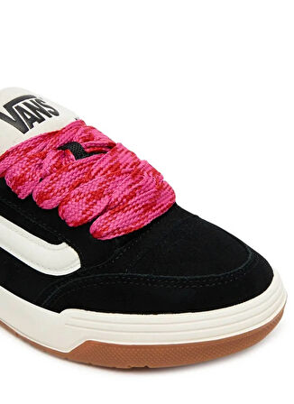 Vans VN000DB1BMA1-Hylane Siyah Süet + Deri Kadın Lifestyle Ayakkabı