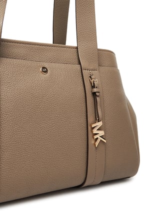 Michael Kors Kadın %100 Deri Marka Logo Aksesuar Detaylı Uzun Omuz Askılı Günlük Kullanıma Uygun Şık Görünüşlü Bej Omuz Çantası 30T5G1ZT7L 297