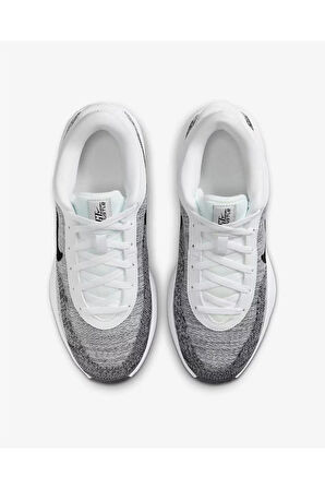 Nike FJ7791-102 G.T. Hustle Academy Basketbol Ayakkabısı