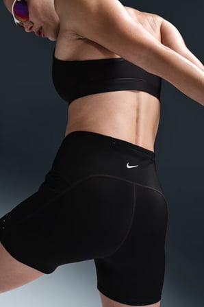 Nike Swift Kadın Yüksek Bel 10 cm Cepli Koşu Tayt Şortu
