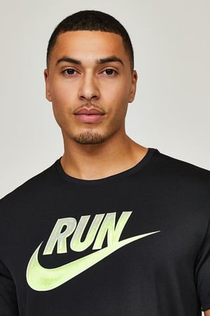 Nike Dri-Fit Run Energy Miler Ss Erkek Siyah Spor Tişört