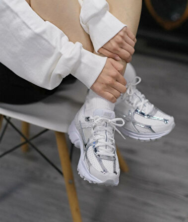 NİKE Zoom Vomero 5 'Chrome Toe' KADIN SNEAKER-SPRTX