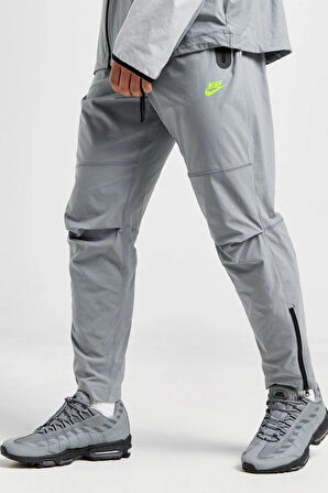 Nike Tech Sportswear Fleece Woven Open-Hem Erkek Eşofman Altı