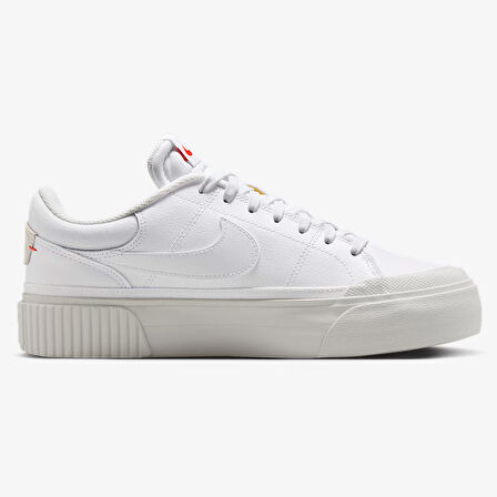 Nike WMNS NIKE COURT LEGACY LIFT Kadın Beyaz Spor Ayakkabı DM7590-108